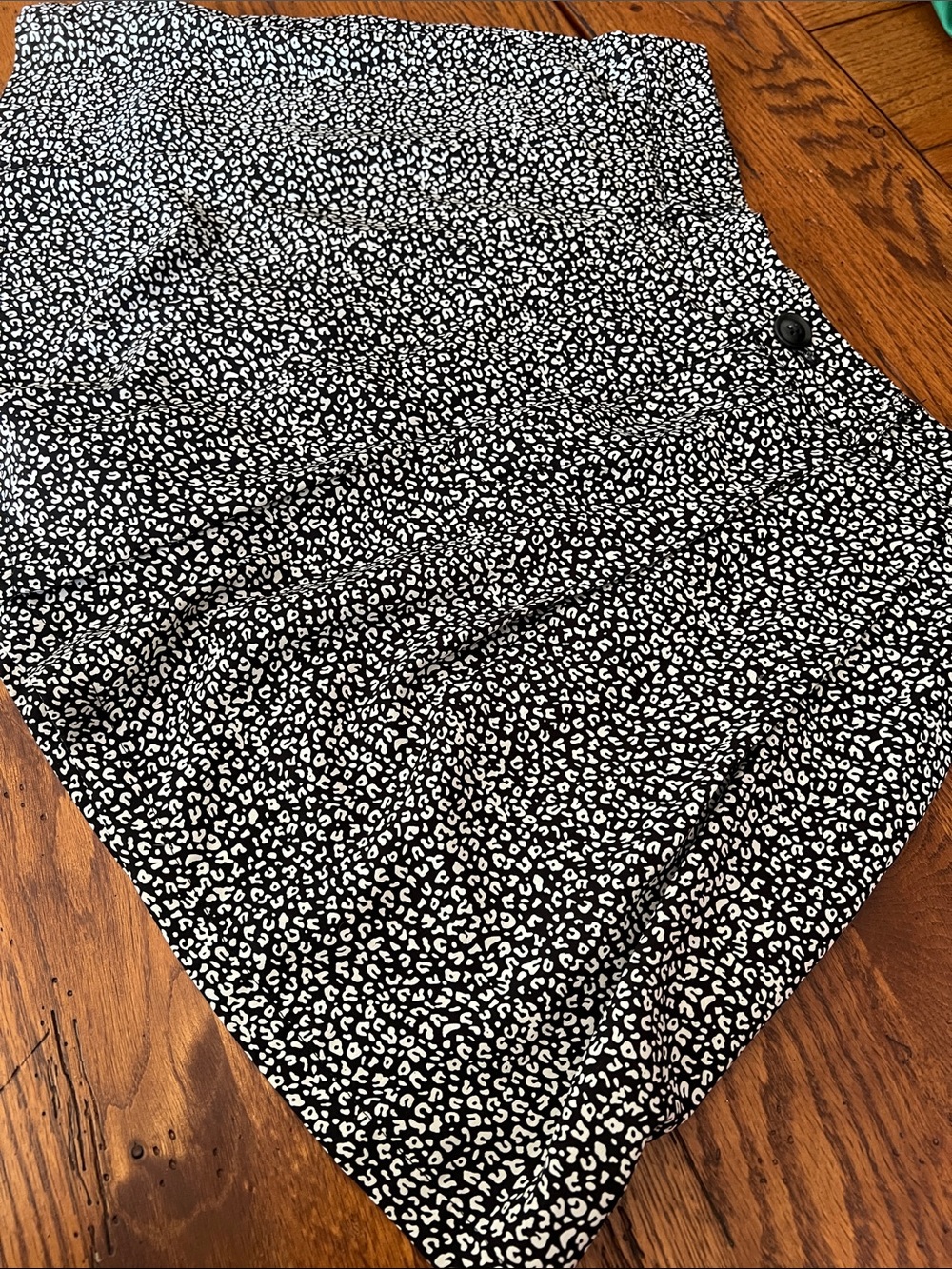 JODIFL Black and White Leopard Print High Waist Shorts